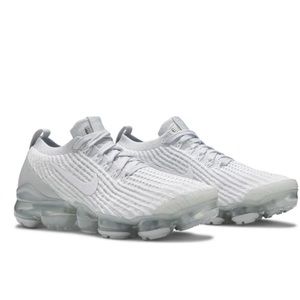 Nike - Woman's Air VaporMax Flyknit 3 "Pure Platinum"
